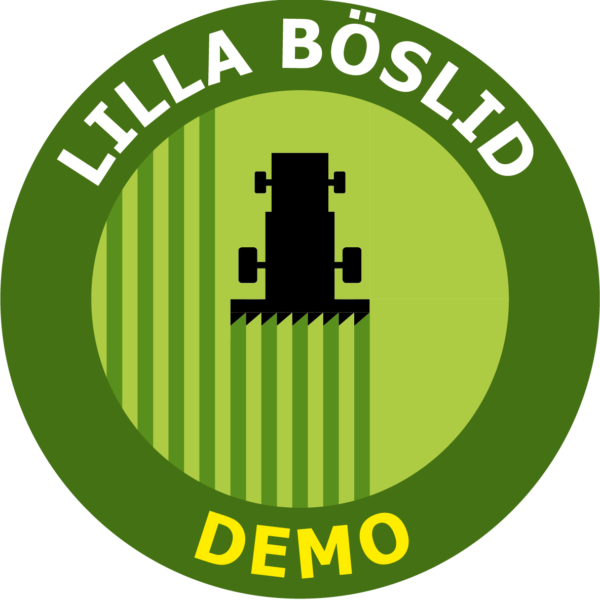Rund grön logotyp med texten ”LILLA BÖSLID” upptill och ”DEMO” nedtill. I mitten står en svart ikon av en gaffel- eller kloliknande maskin som lyfts över gröna vertikala ränder.