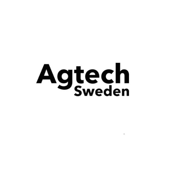 Svart textlogotyp som visar orden “Agtech” och under det “Sweden” i fet sans serif, centrerad mot vit bakgrund utan andra grafiska element.