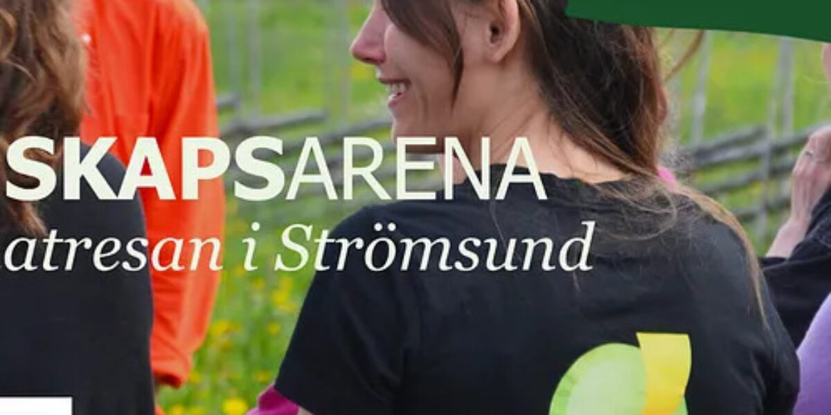 Kvinna i svart tröja med loggan och texten ”Hushållningssällskapet” står och pratar med andra utomhus vid odlingar. Överlagrad affischtext: ”…SKAPSARENA …resan i Strömsund”, datum ”7 okt”, EU-emblem.
